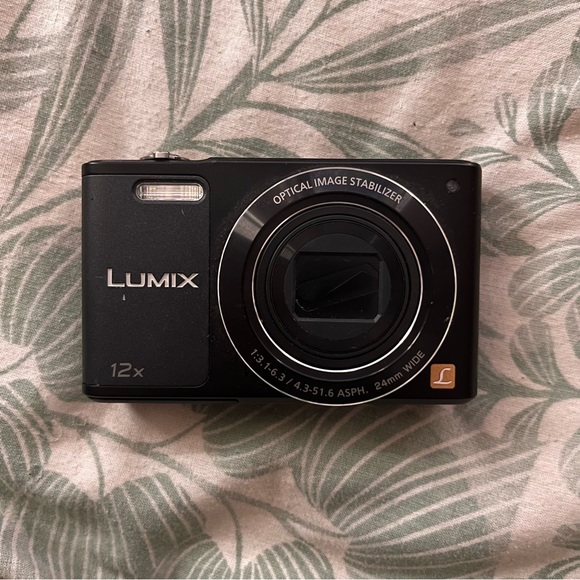 Panasonic Lumix DMC-SZ10 Camera 🦋 - Picture 4 of 7